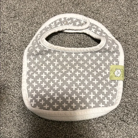 “KeaBabies” Stylish Gray and White Baby Bib Set of 8 - Picture 5 of 10